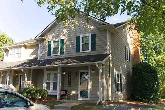 Building Photo - 2747 Tiergarten Ln Rental