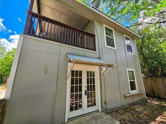 Photo - 4516 Russell Dr