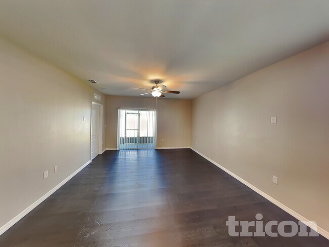 Photo - 4447 Blue Rock Dr