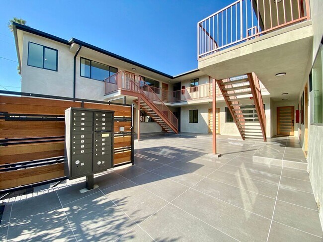 3207 W 3rd St Unidad 3