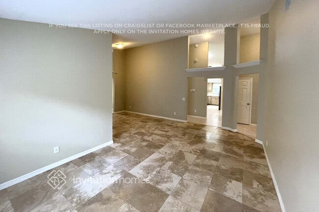 Photo - 18823 Rue Loire