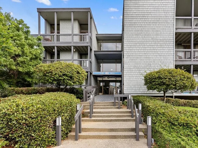 Building Photo - 651 Port Dr Unit #304 Rental