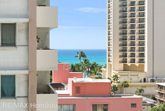 Photo - 1 br, 1 bath House - 2440 Kuhio Ave Apr 803