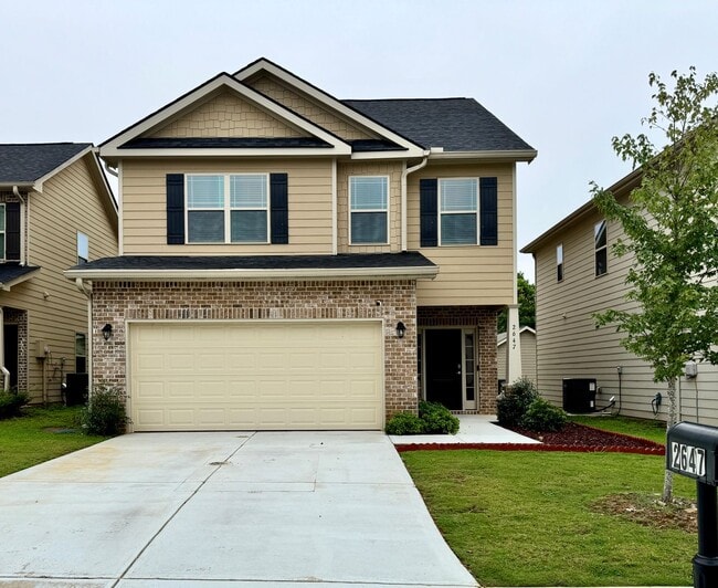Building Photo - Almost New 4 Bed/2.5 Bath Home in Lovejoy!