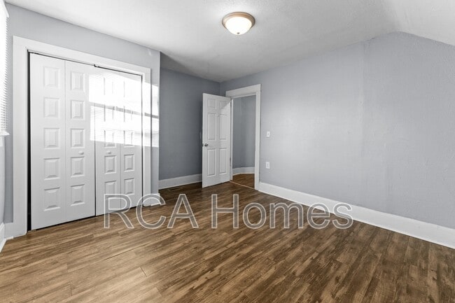 Photo - 1535 Draper St