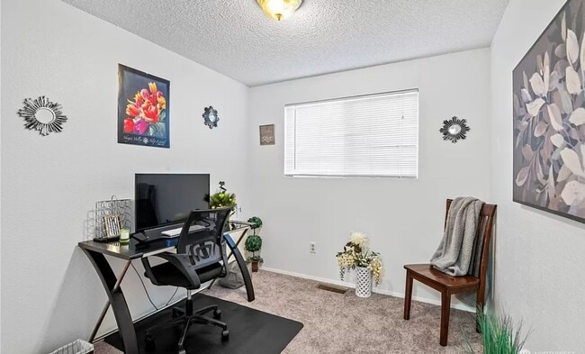 Photo - 4 Bedroom 2 Bath House For Rent Federal Way