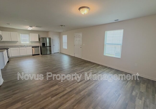 Photo - 506 Amelia Ct
