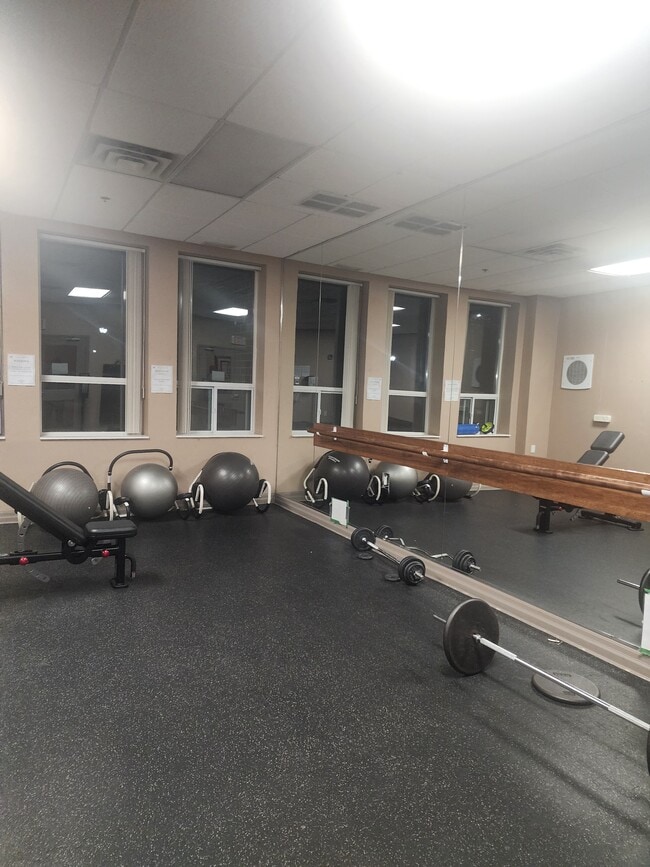 Photo - 4900 Glen Erin Dr Unit 1-Bedroom