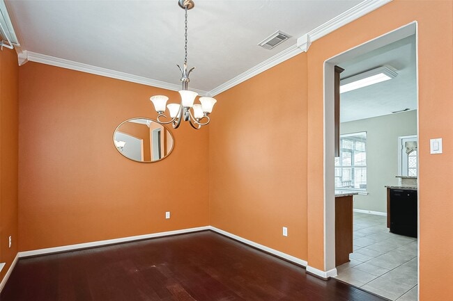 Photo - 2218 Falcon Knoll Ln