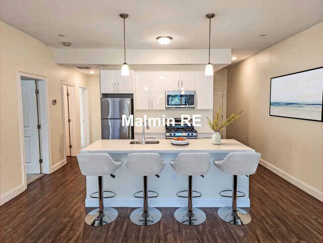 81-85 Amory St