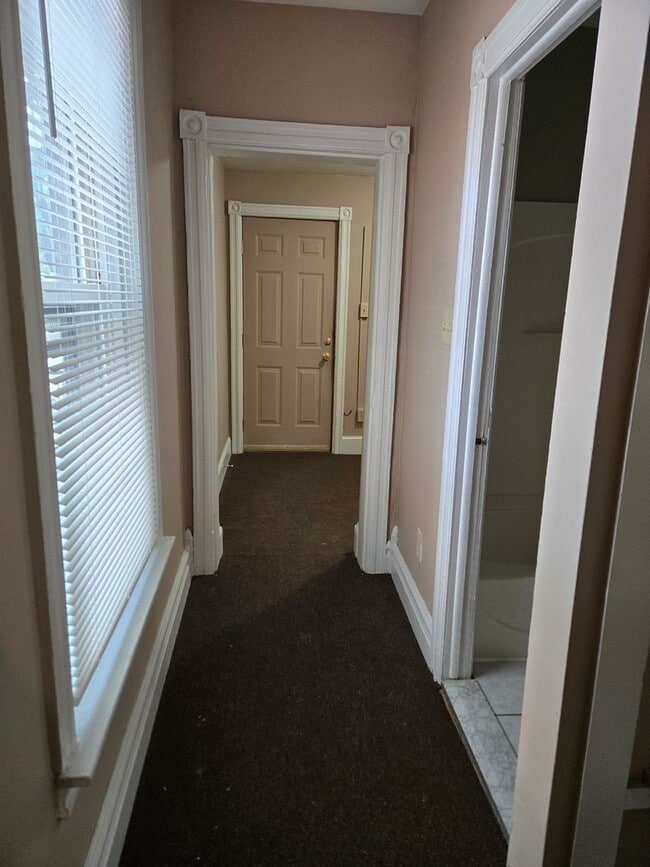 Photo - 1424 W Chew St Unit 2