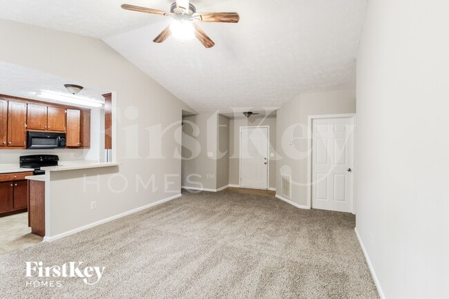 Photo - 4871 Candler Pond Rd