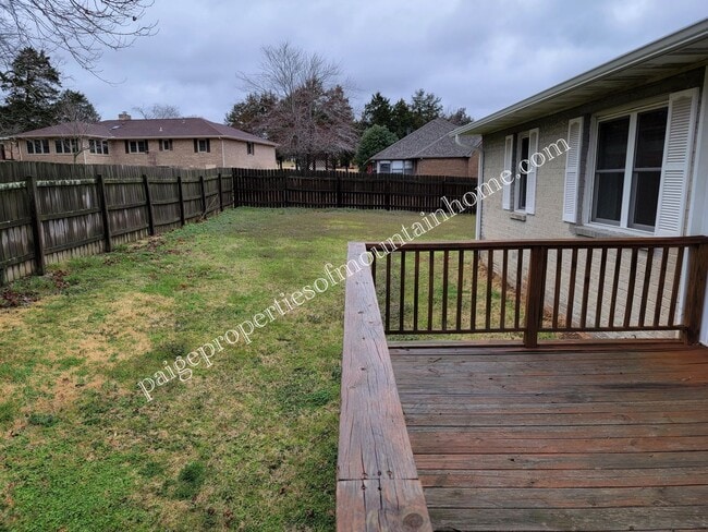 Photo - 1809 Eagle Dr