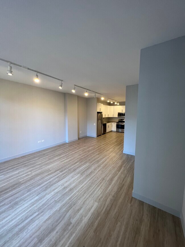 Building Photo - 331 S Wells St Unit 1503
