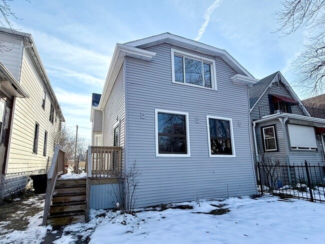 Photo - 315 W 111th St Unit 2