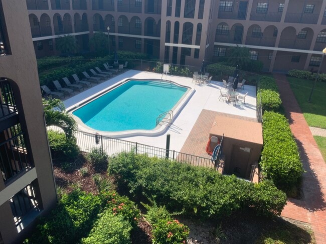 Pool View - 6100 Gulfport Blvd S Unit Golfview Condominiums #304