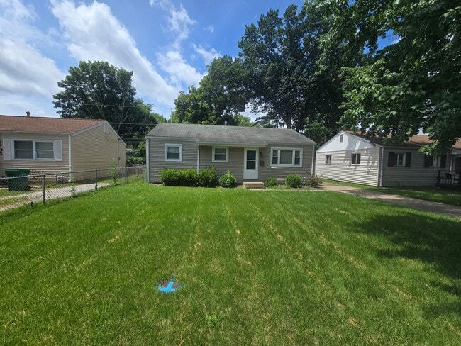 Photo - 3 Bedroom 1 Bathroom 1250.00