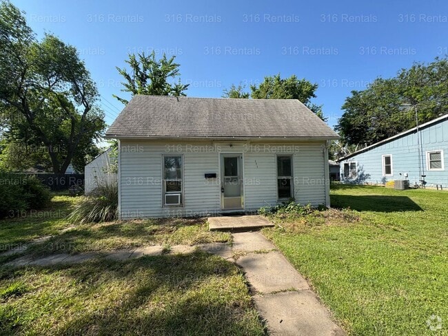 Building Photo - $795 - 3 bed 1 bath - Single Family Home