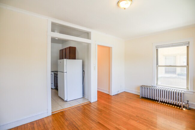 Photo - 4821 N Kimball Ave Unit #2A