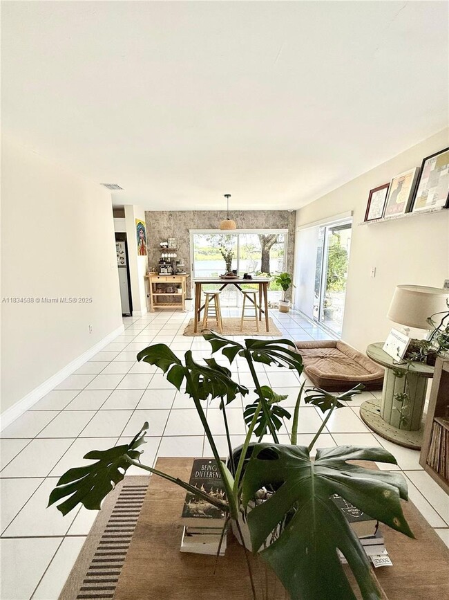 Photo - 16262 SW 139th Ct