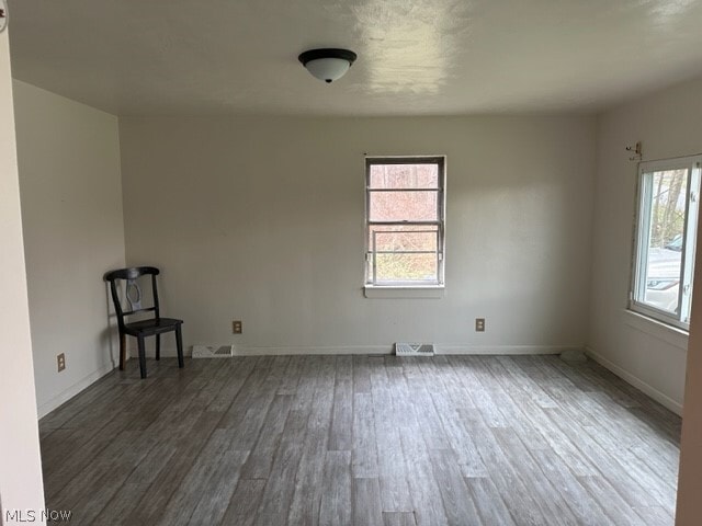 Photo - 48 6th St