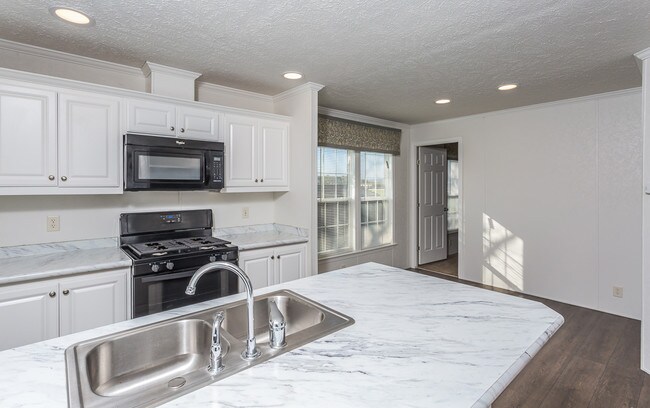 Photo - Holiday Village - Manufactured Home Community