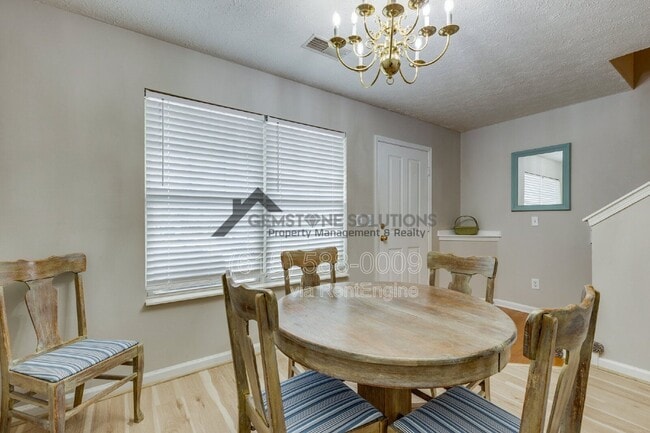 Photo - 668 Flintlock Ct