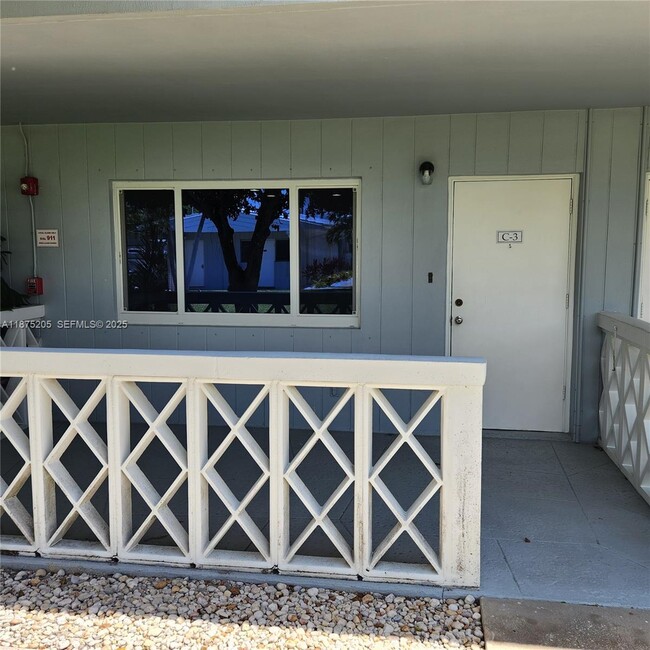 Photo - 2170 NE 51st Ct Unit C3