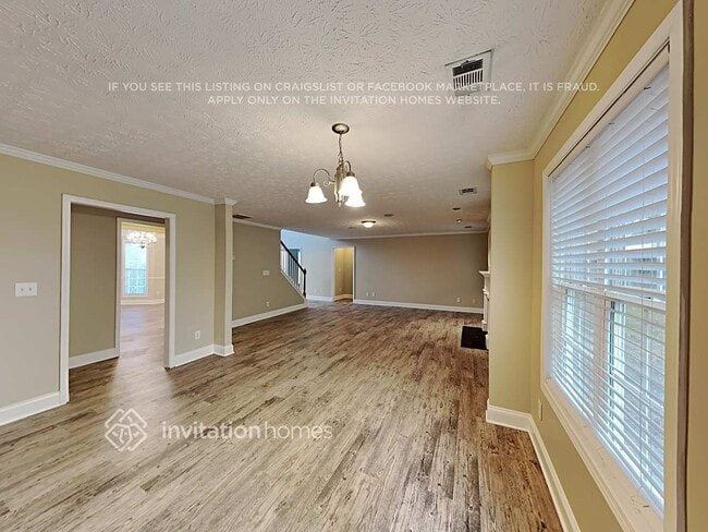 Photo - 341 Paper Woods Dr