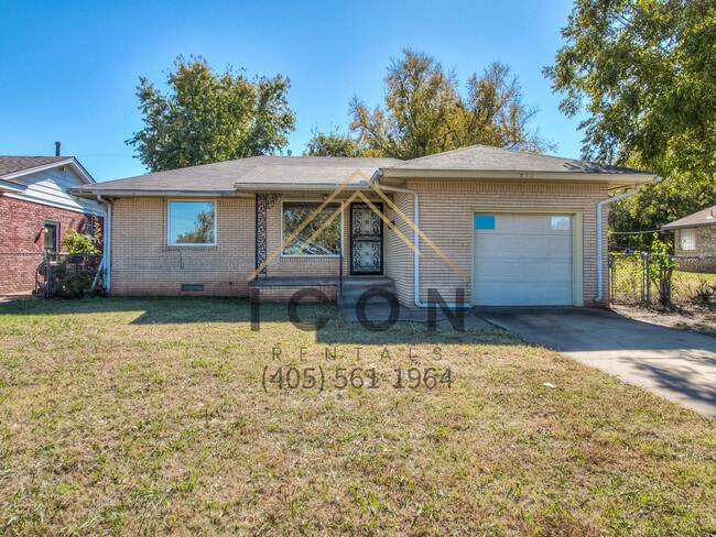 Photo - 832 NE 29th St House