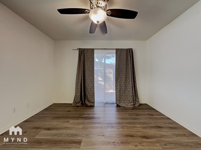 Photo - 1550 N Stapley Dr