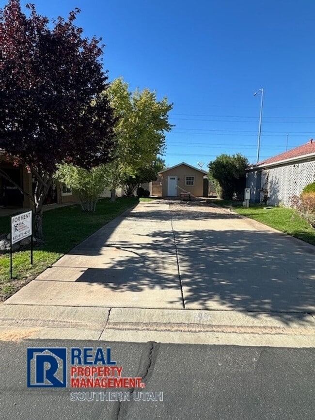 Photo - RV PAD with Casita