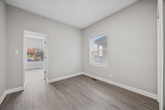 Photo - 8018 S Harvard Ave