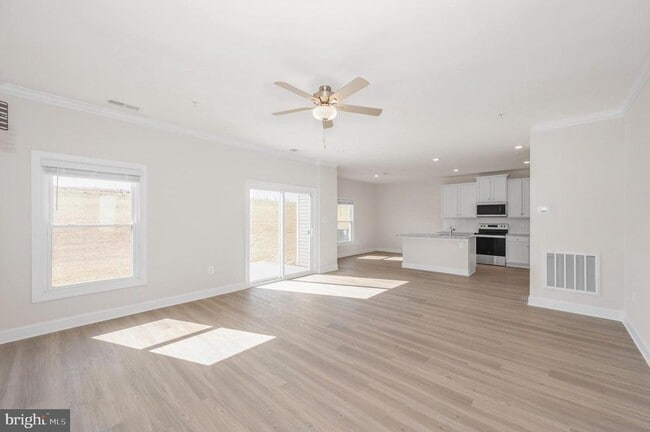 Photo - 9962 Roulette Dr