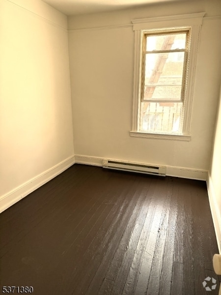 Building Photo - 40 Quincy St Rental