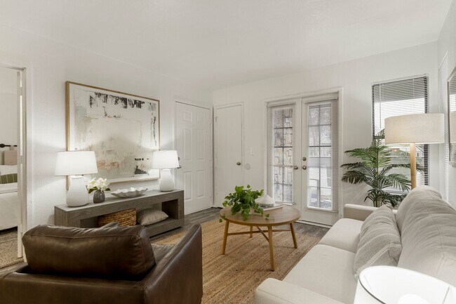 Photo - Hampton Woods