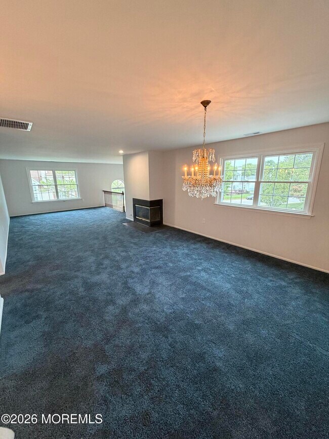 Photo - 36 Racquet Rd