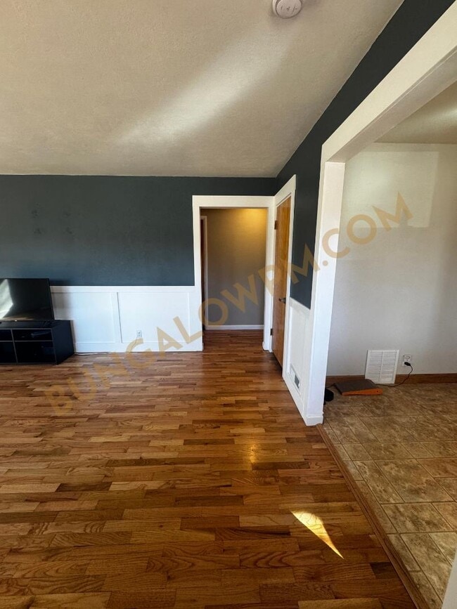 Photo - 2507 Lewis Ave