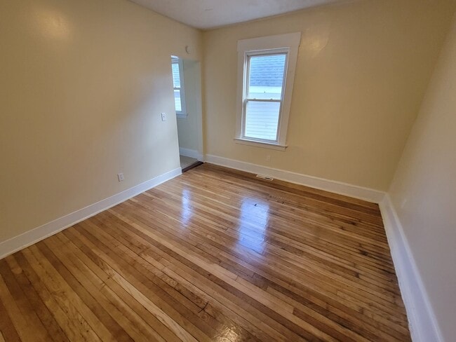 Photo - 324 Goffe St Unidad 1