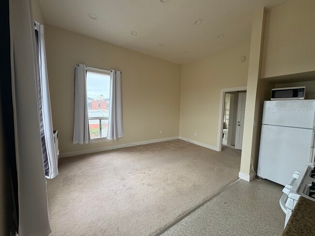 Photo - 2310 Pacific Ave Unit D