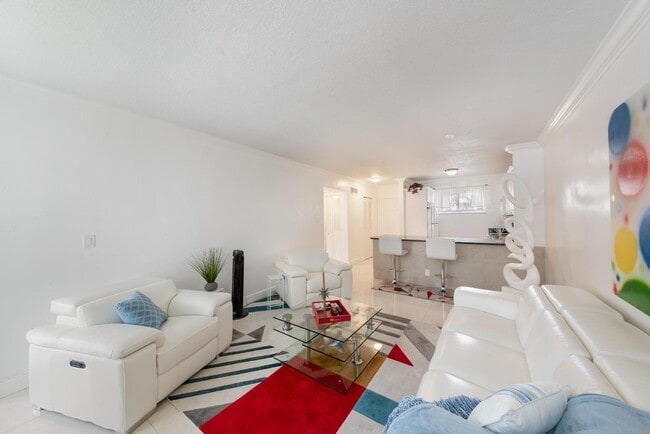 Photo - 2581 Garden Dr N Unit 206