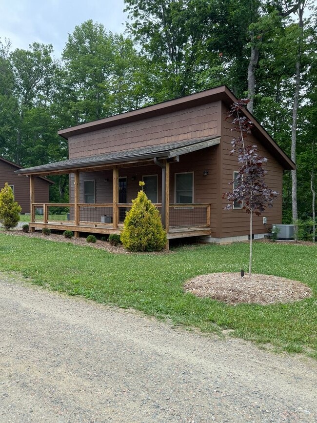 Building Photo - Beautiful 1bd Cabin In Trade, Tennessee