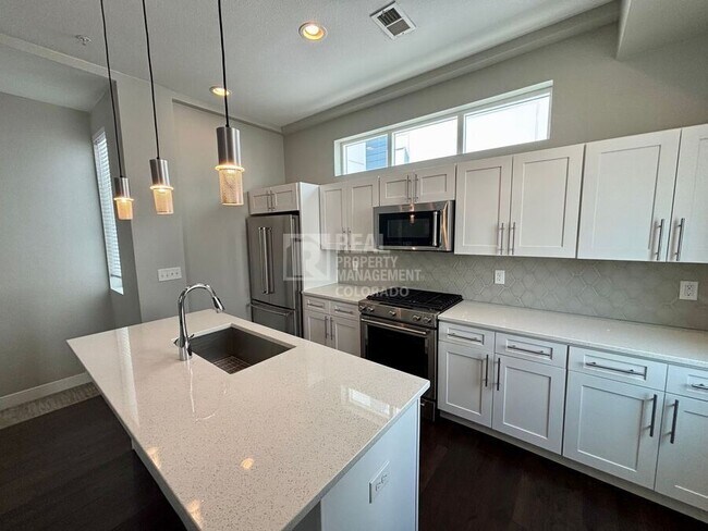 Photo - 2815 W 25th Ave