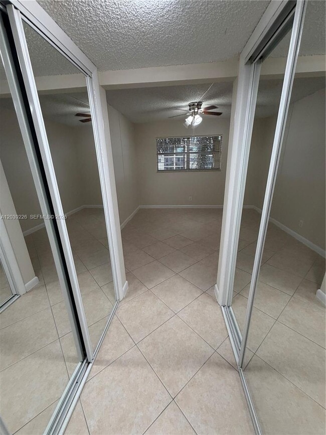 Photo - 220 SW 9th Ave Unit 402