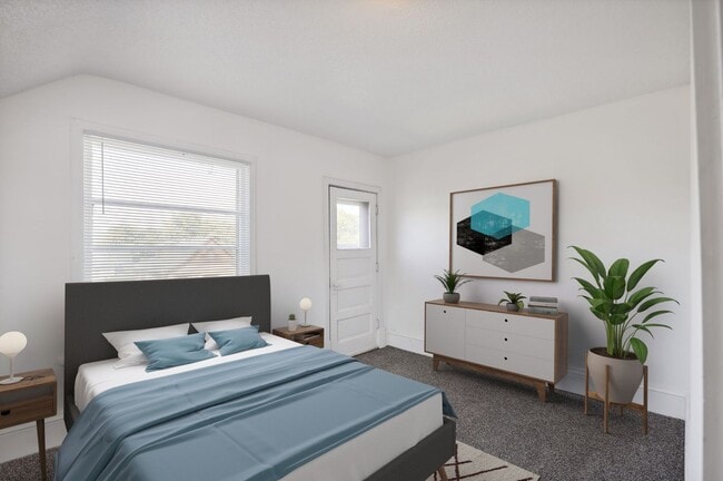 Photo - 214 N Morgan Ave Unit 2