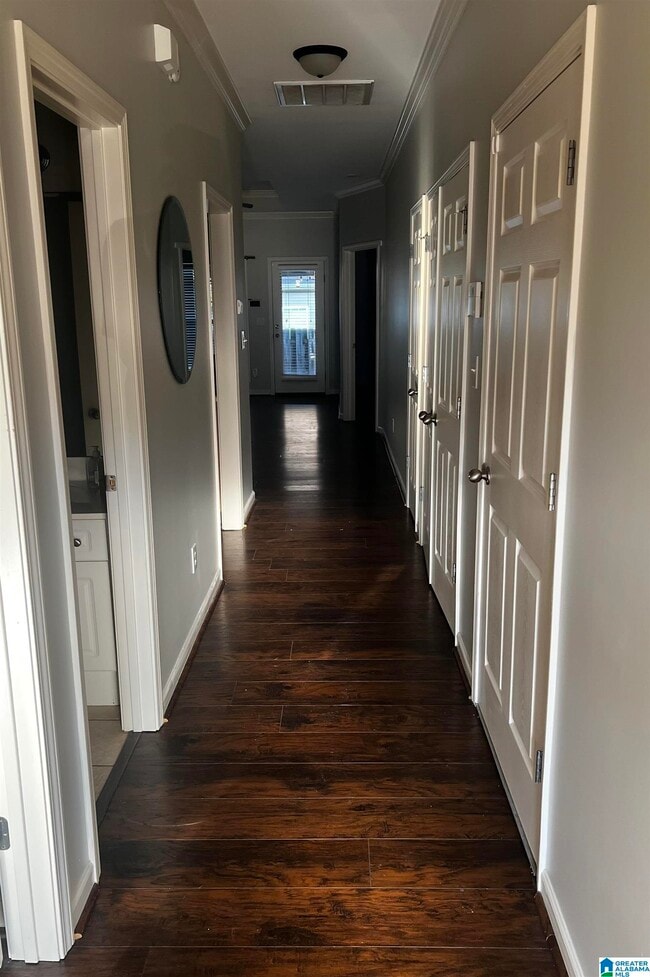 Photo - 2304 Crowns Ln