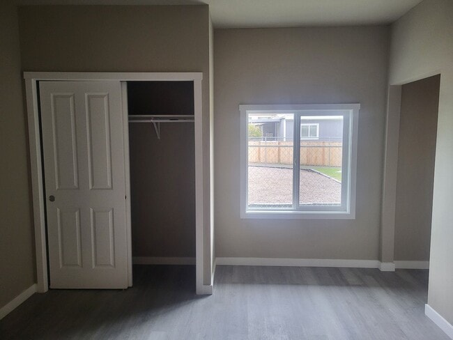 Building Photo - Shafran Estates MHP LLC Unit Clubhouse