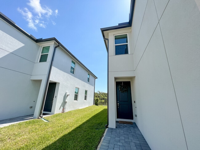 Photo - 3937 SE Mentmore Ln