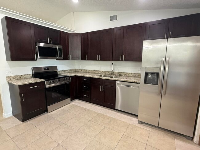 Photo - 1888 SW Angelico Ln