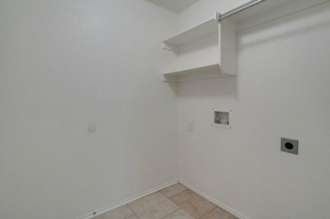 Photo - 10708 Braemoor Dr